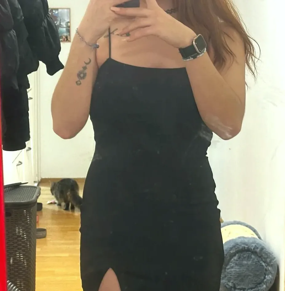 Anniina, 24