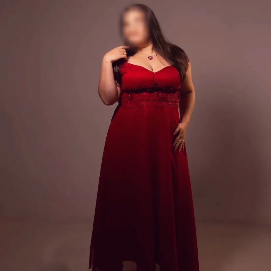 Natalia, 32