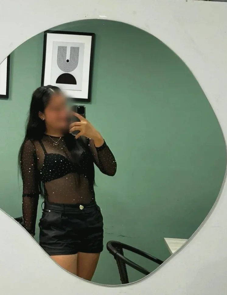 Petra, 24