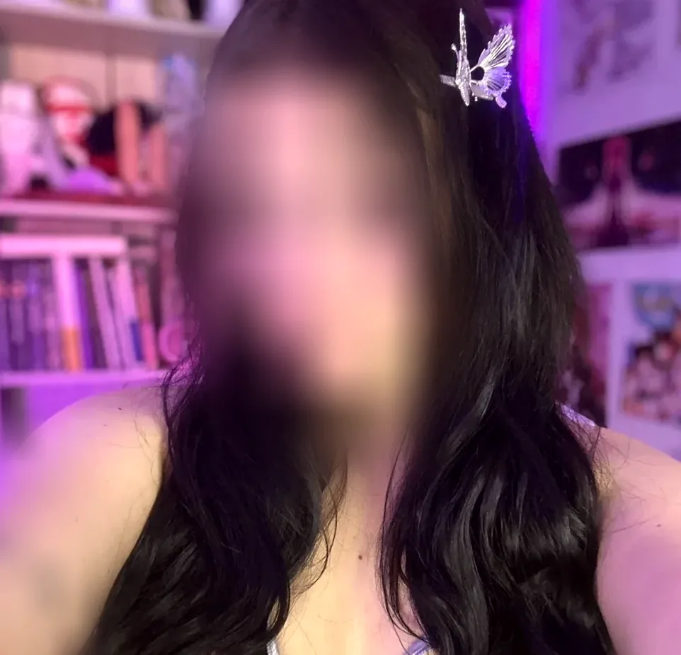 Tuula, 26